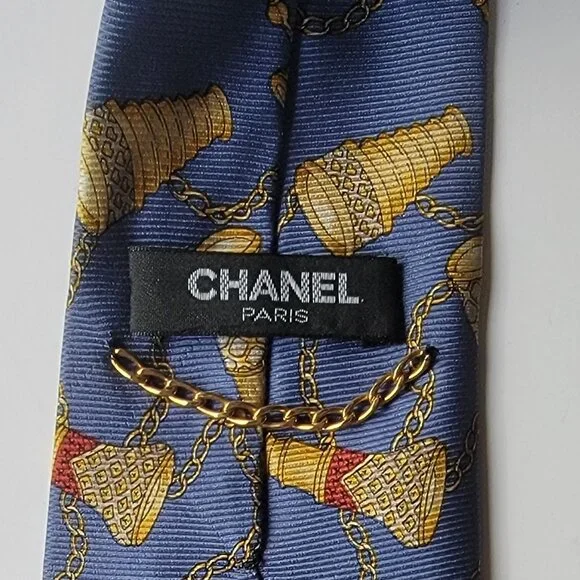 CHANEL Men's Vintage Tie 100% Silk Made in Italy Classic Opera Glasses Authentic